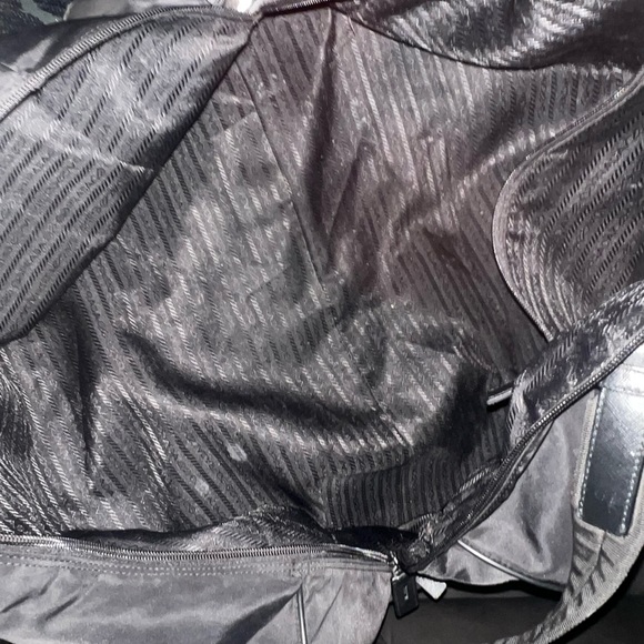 Prada Tessuto Weekender Nylon & Saffiano Leather Trim Duffle VERY LARGE - Picture 10 of 11